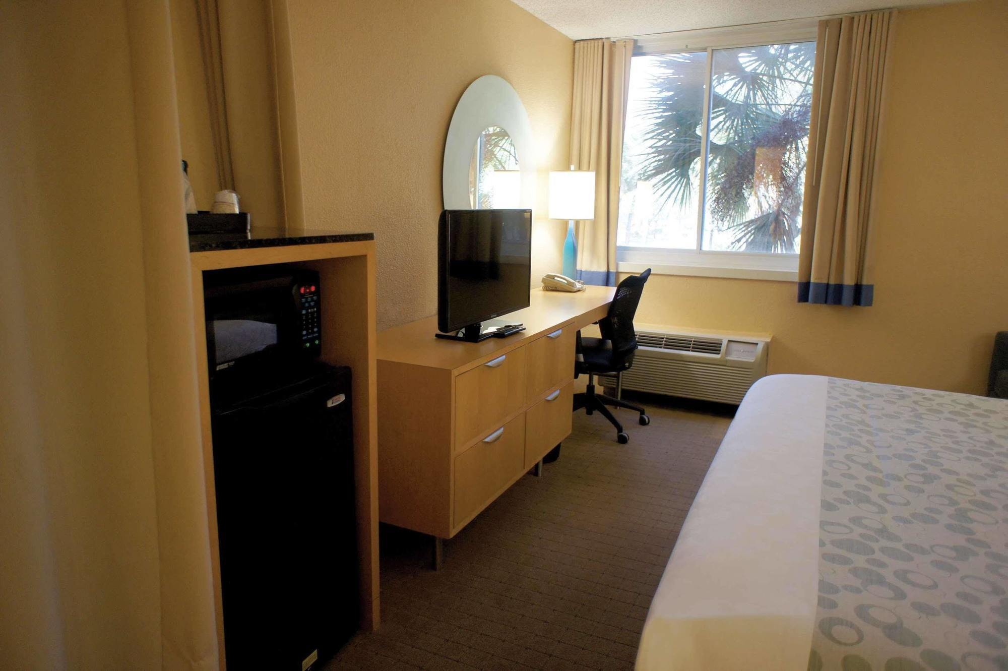 La Quinta I-95 Deerfield Beach - Next To The Home Depot & Behind The Wawa Eksteriør billede
